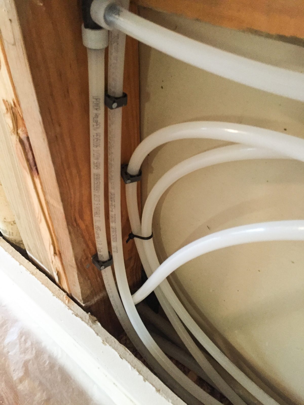 Repipe project photo - Laguna Hills, CA home pipes before or after replacement by Repipe OC