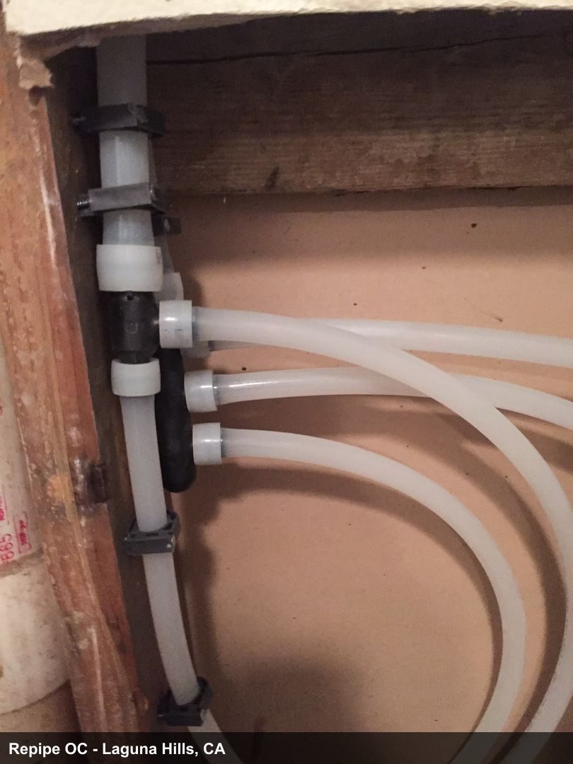 Repipe project photo - Laguna Hills, CA home pipes before or after replacement by Repipe OC